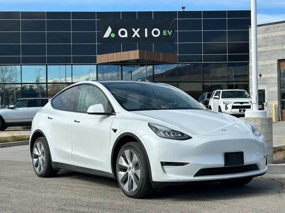 TESLA MODEL Y 2023 7SAYGDEE2PF618722 image